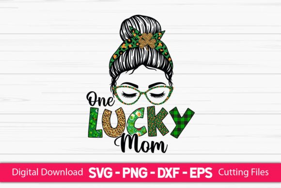 One Lucky Mom Messy Bun St Patrick’s Day